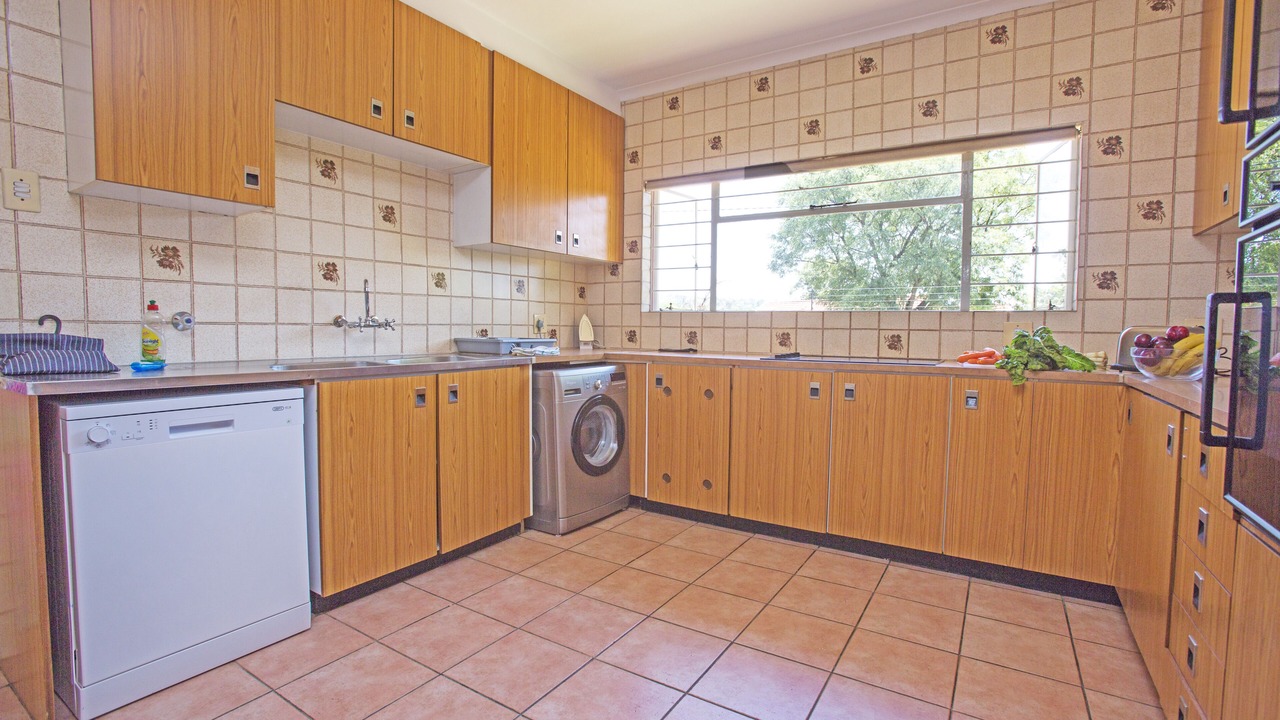Photo of Others in Greater Johannesburg Metropolitan Area