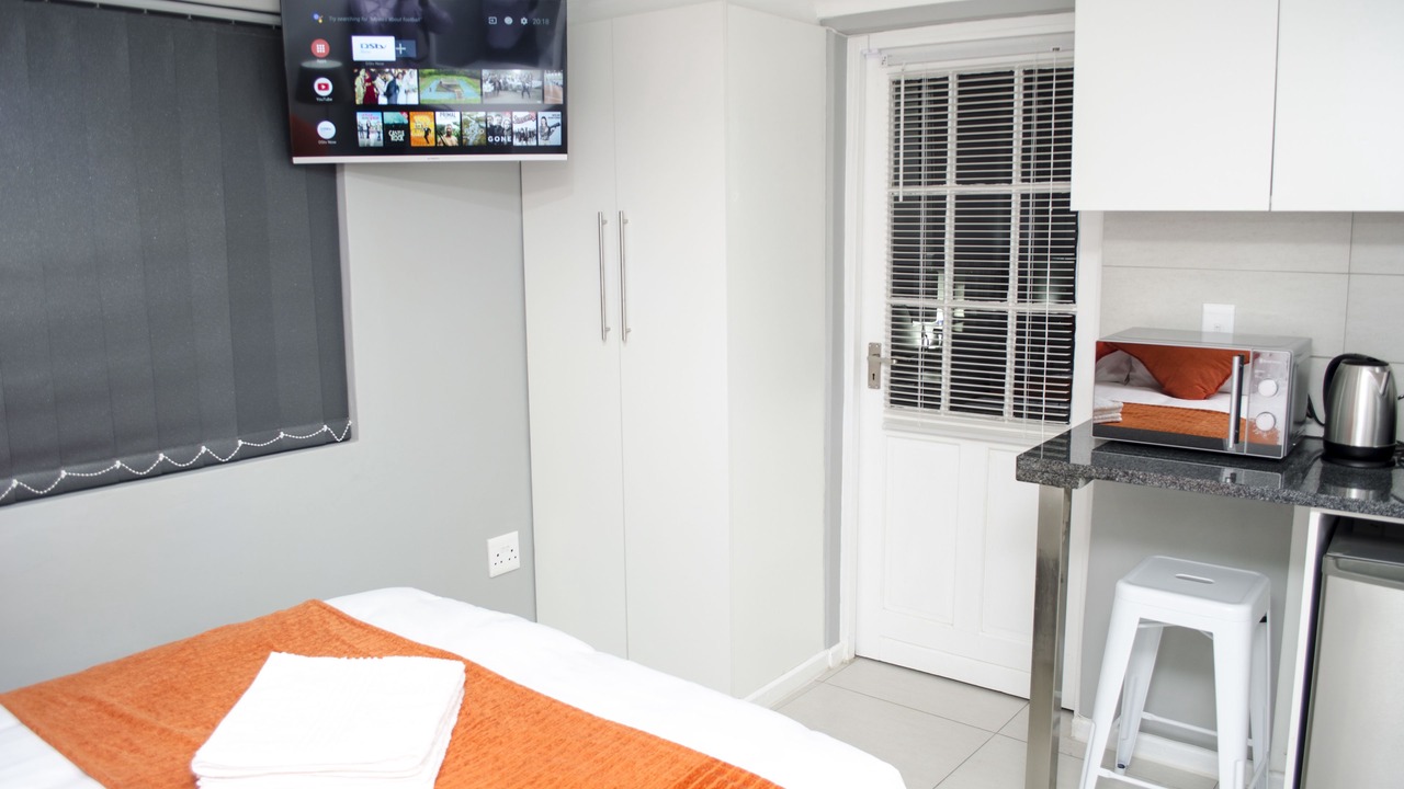 Photo of Bedroom in Observatory
