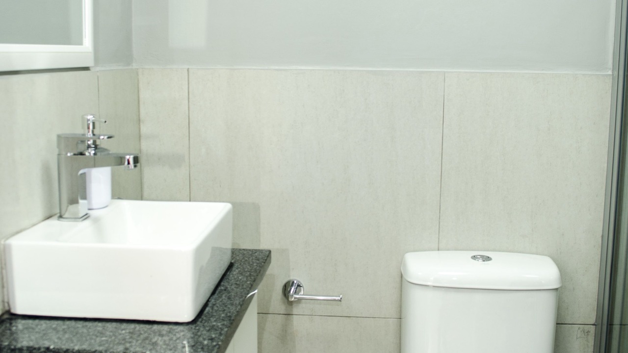 Photo of Bathroom in Observatory