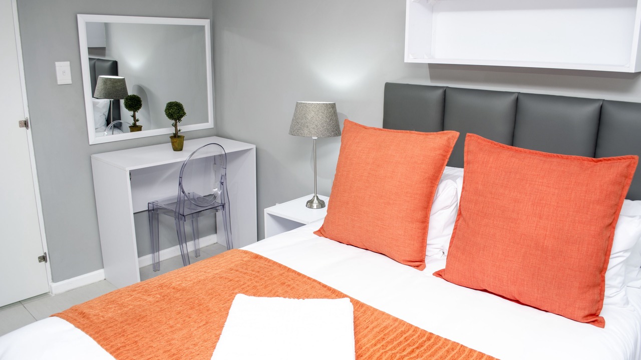 Photo of Bedroom in Observatory