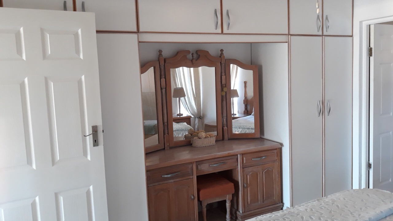 Photo of Bedroom in Bluewater Bay
