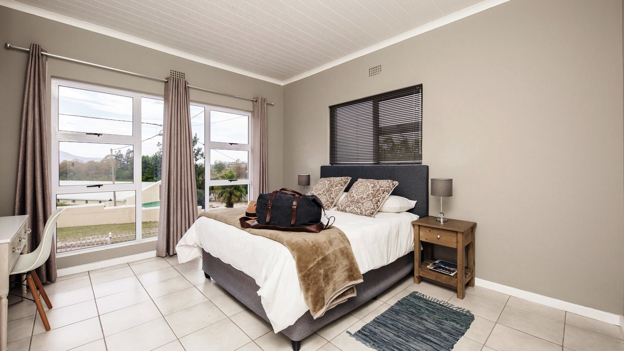 Photo of Bedroom in Elgin