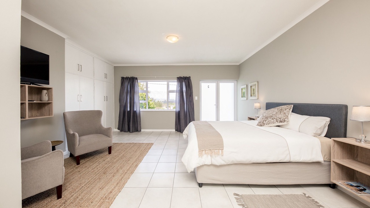Photo of Bedroom in Elgin
