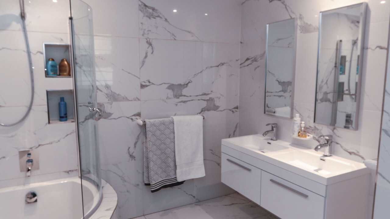 Photo of Bathroom in Mountainside