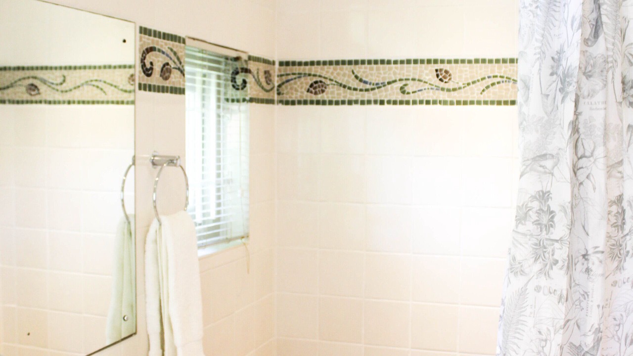 Photo of Bathroom in Greater Johannesburg Metropolitan Area