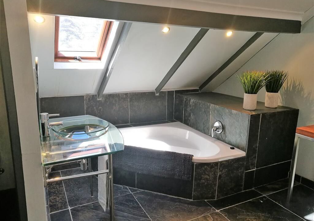 Photo of Bathroom in Claremont