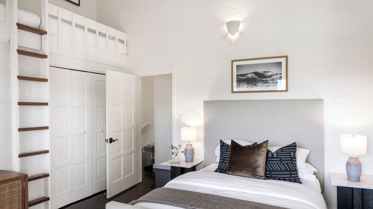 Photo of Bedroom in Glen Ellen