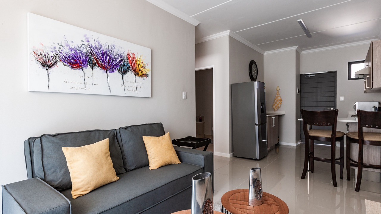 Photo of Livingroom in Greater Johannesburg Metropolitan Area