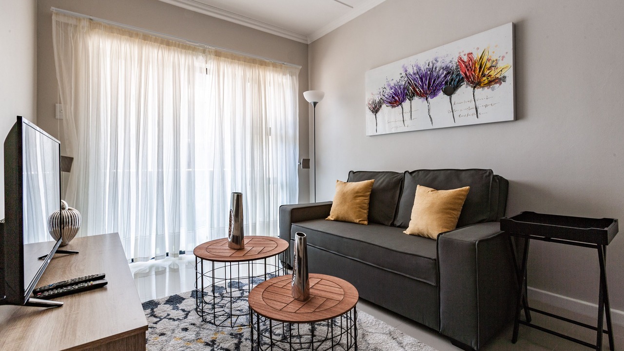 Photo of Livingroom in Greater Johannesburg Metropolitan Area