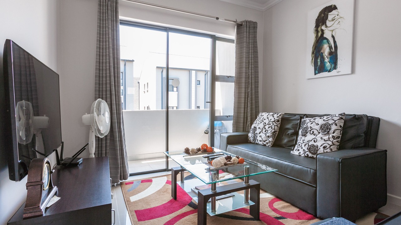 Photo of Livingroom in Greater Johannesburg Metropolitan Area
