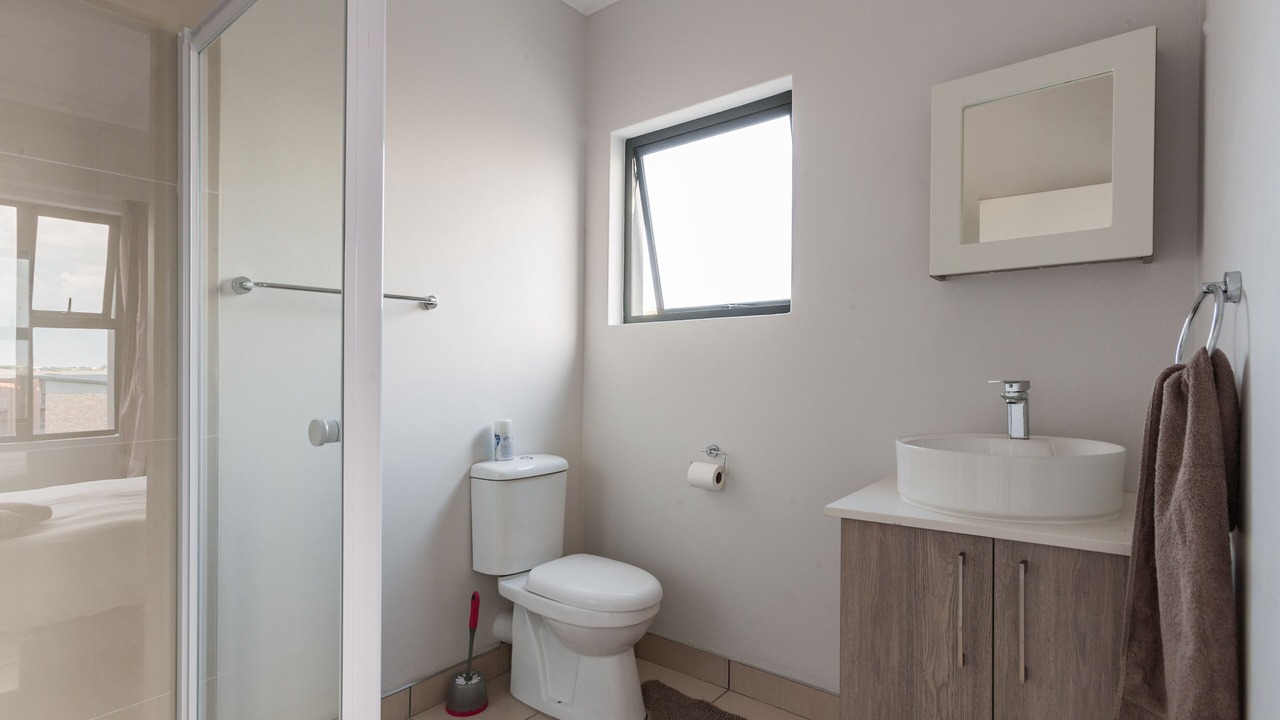Photo of Bathroom in Greater Johannesburg Metropolitan Area