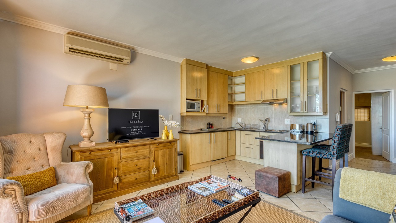 Photo of Livingroom in Stellenbosch Central
