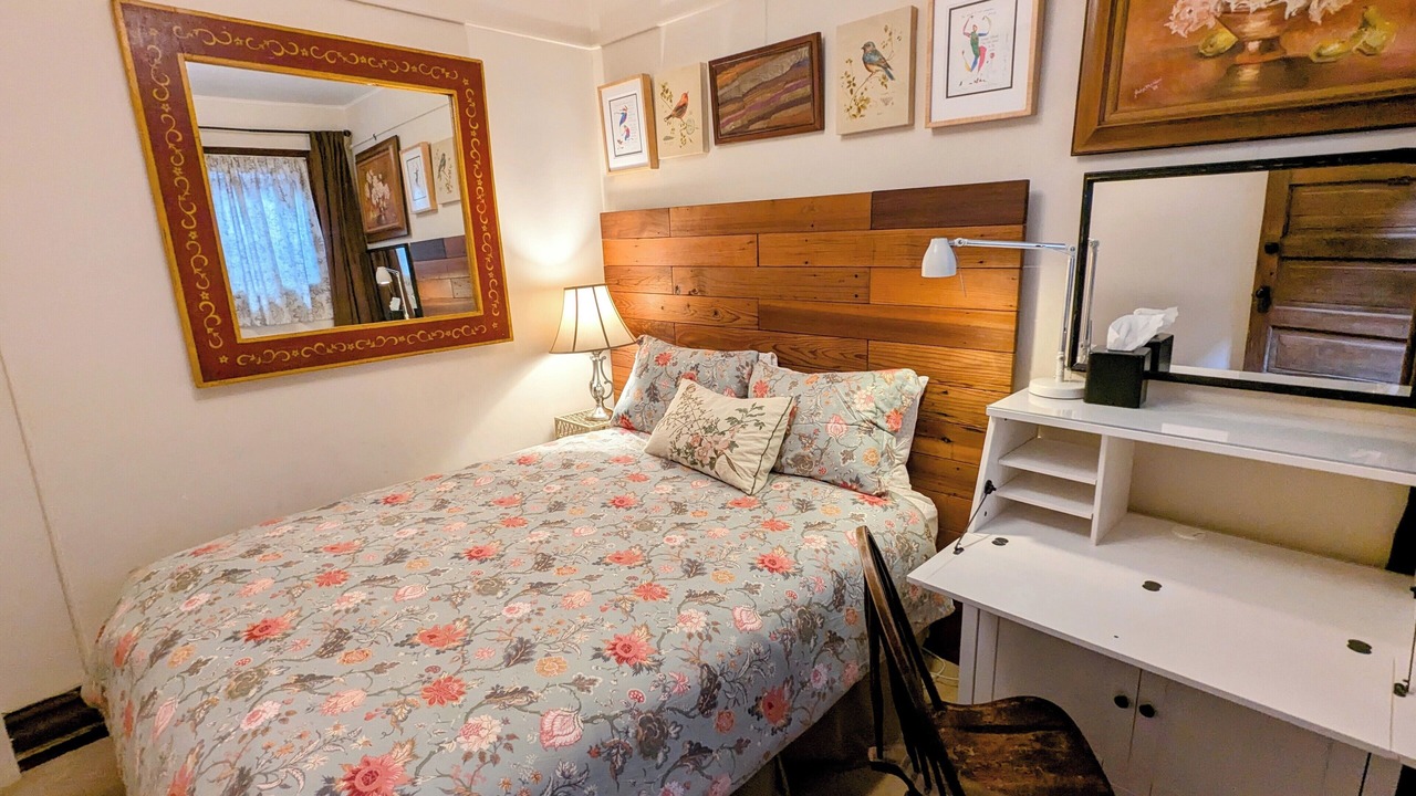 Photo of Bedroom in Russian Hill