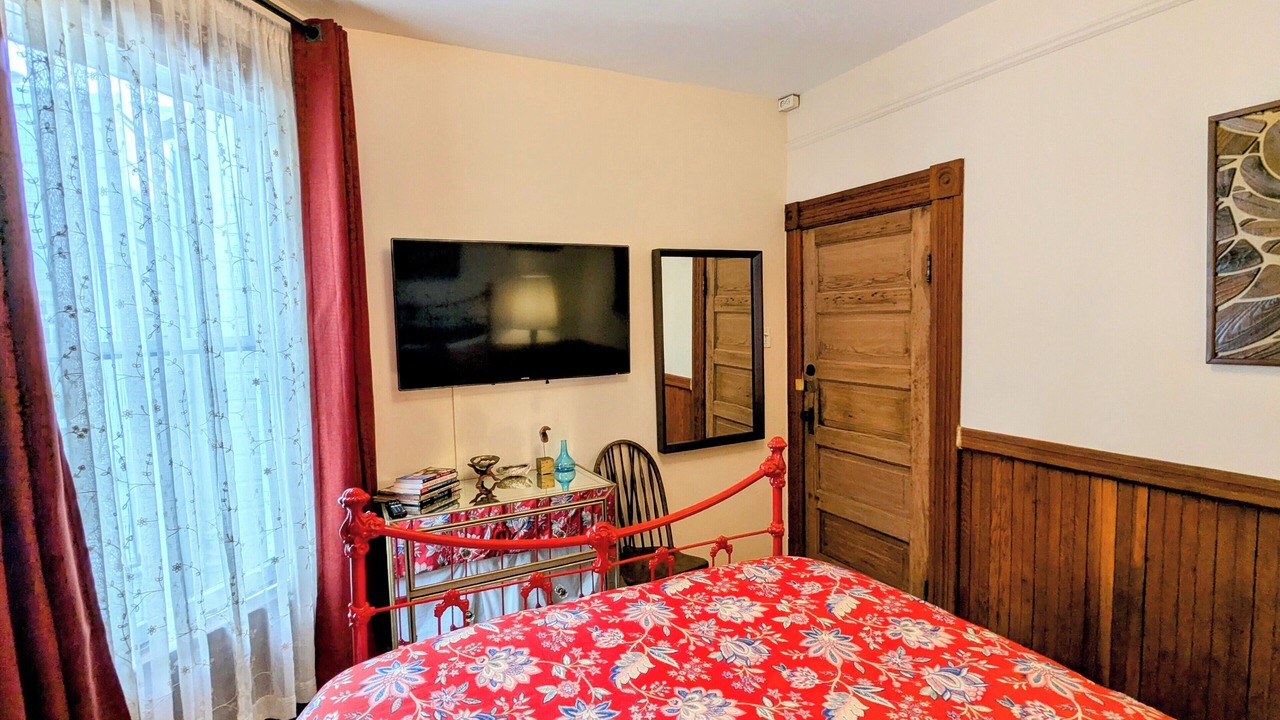 Photo of Bedroom in Russian Hill