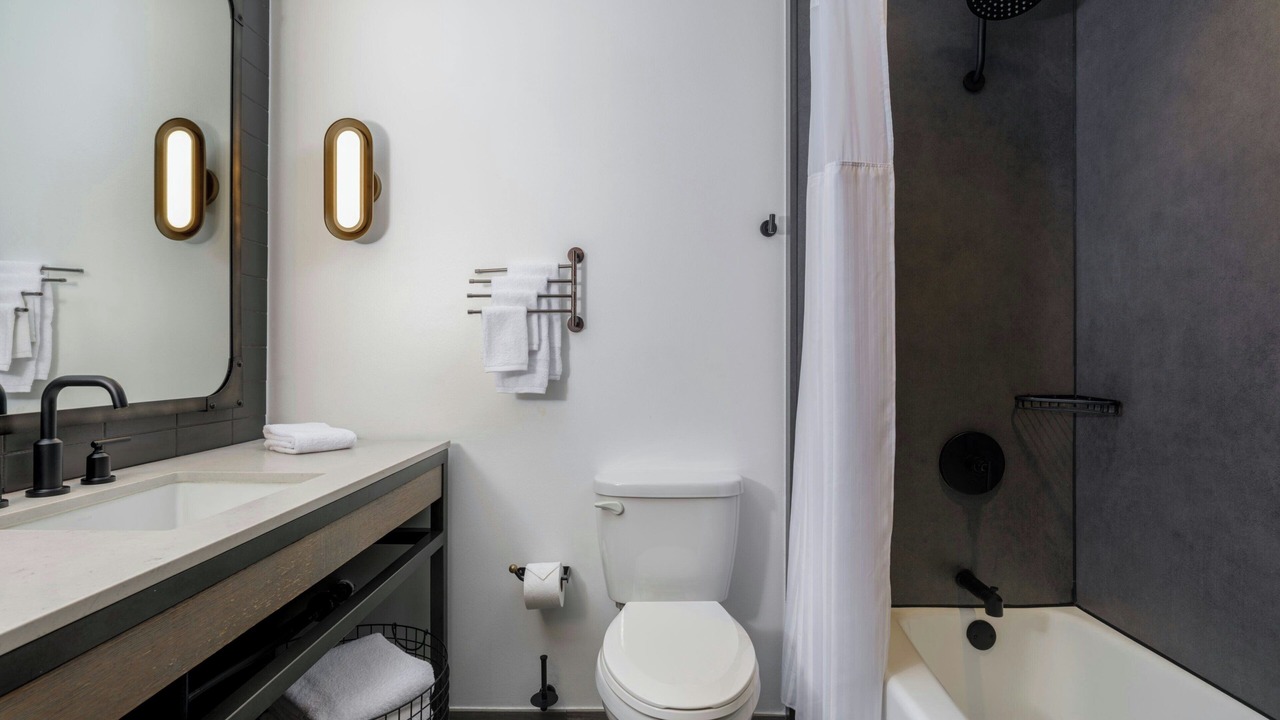 Photo of Bathroom in Fisherman's Wharf