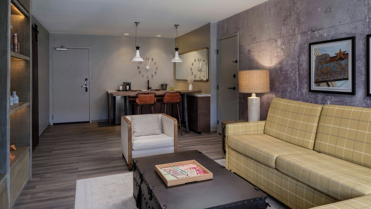 Photo of Livingroom in Fisherman's Wharf