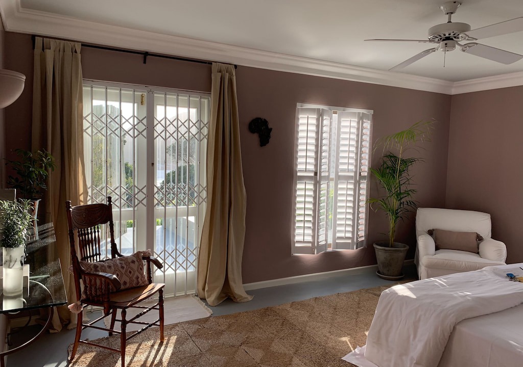 Photo of Livingroom in Scott Estate