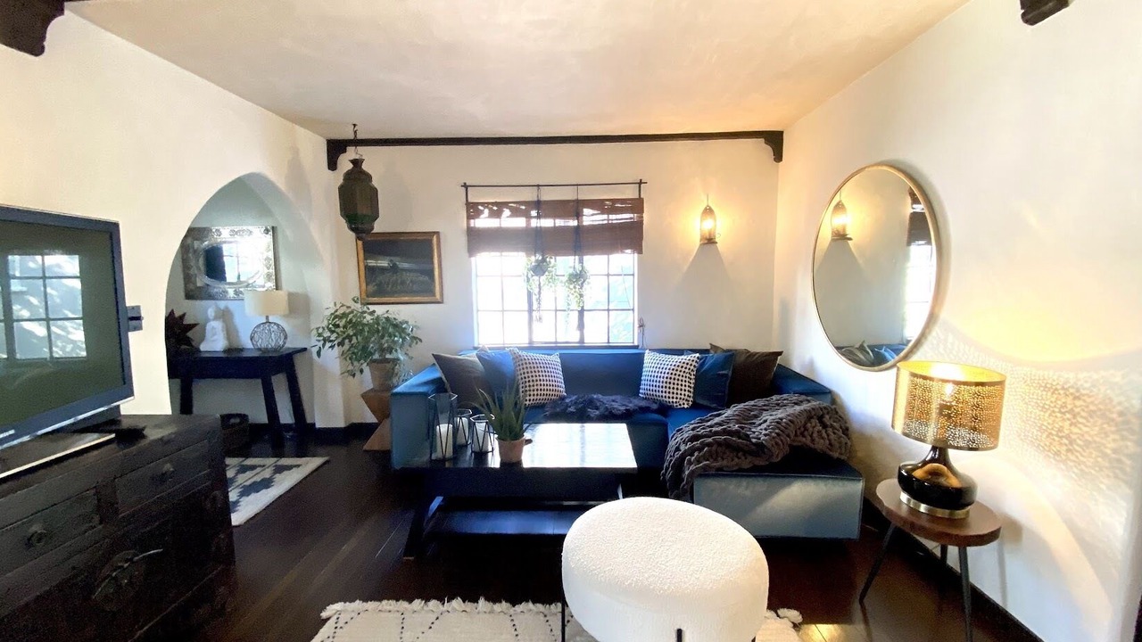 Photo of Livingroom in Oakmore