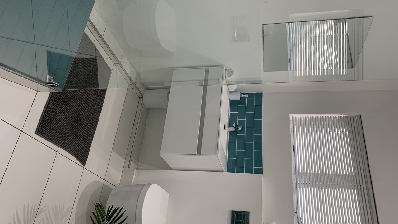 Photo of Bathroom in Selection Beach