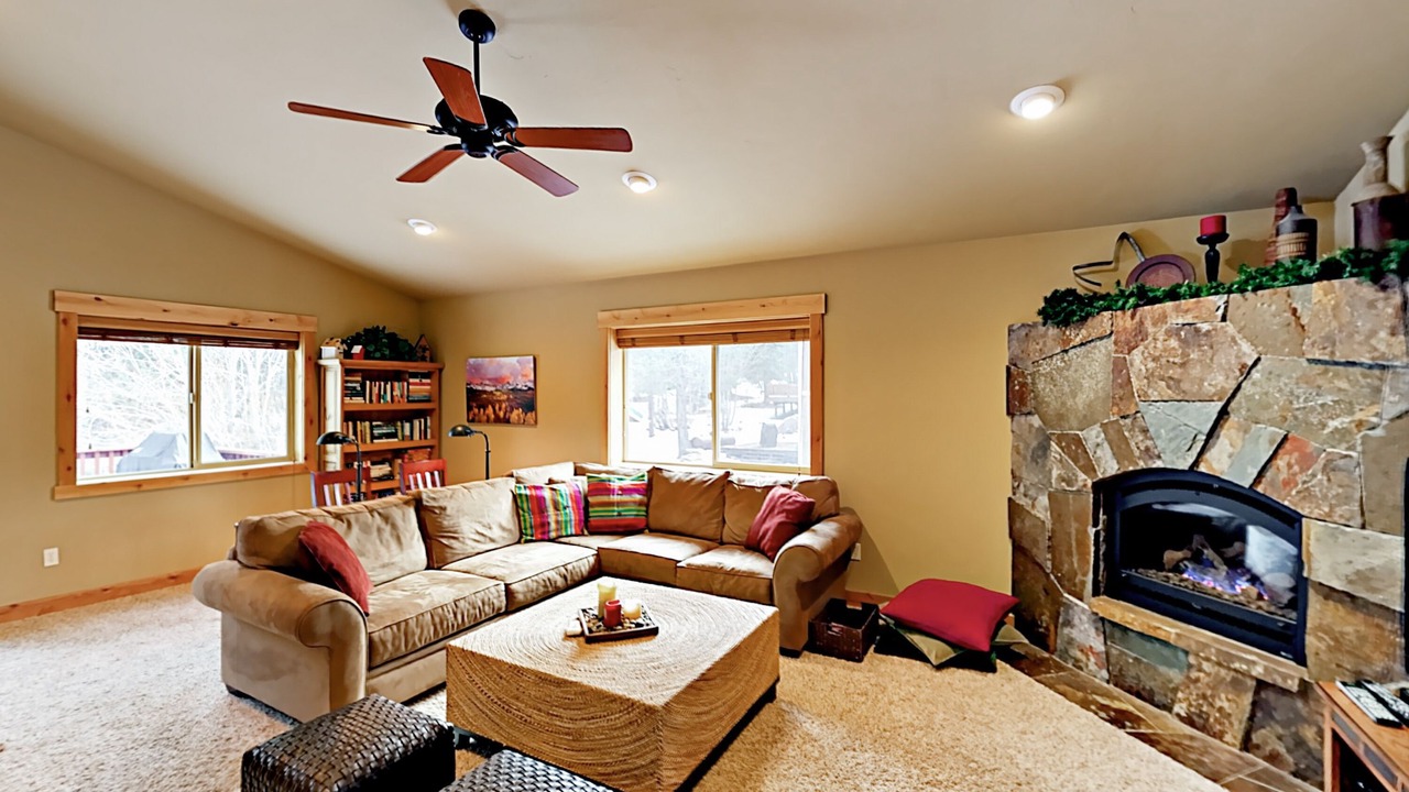 Photo of Livingroom in Truckee