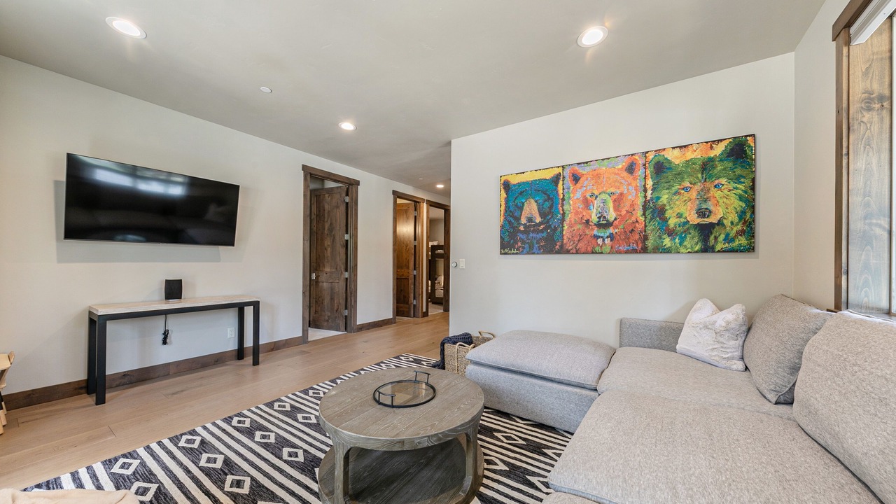 Photo of Livingroom in Comstock Acres