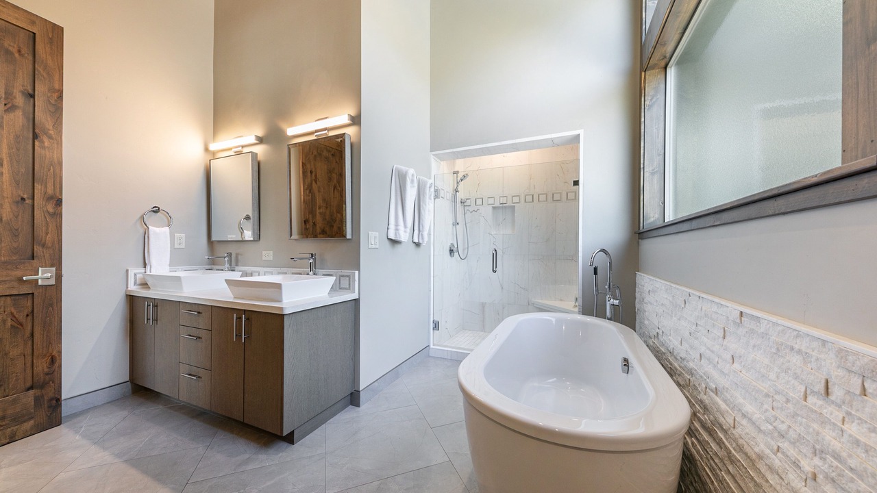 Photo of Bathroom in Comstock Acres