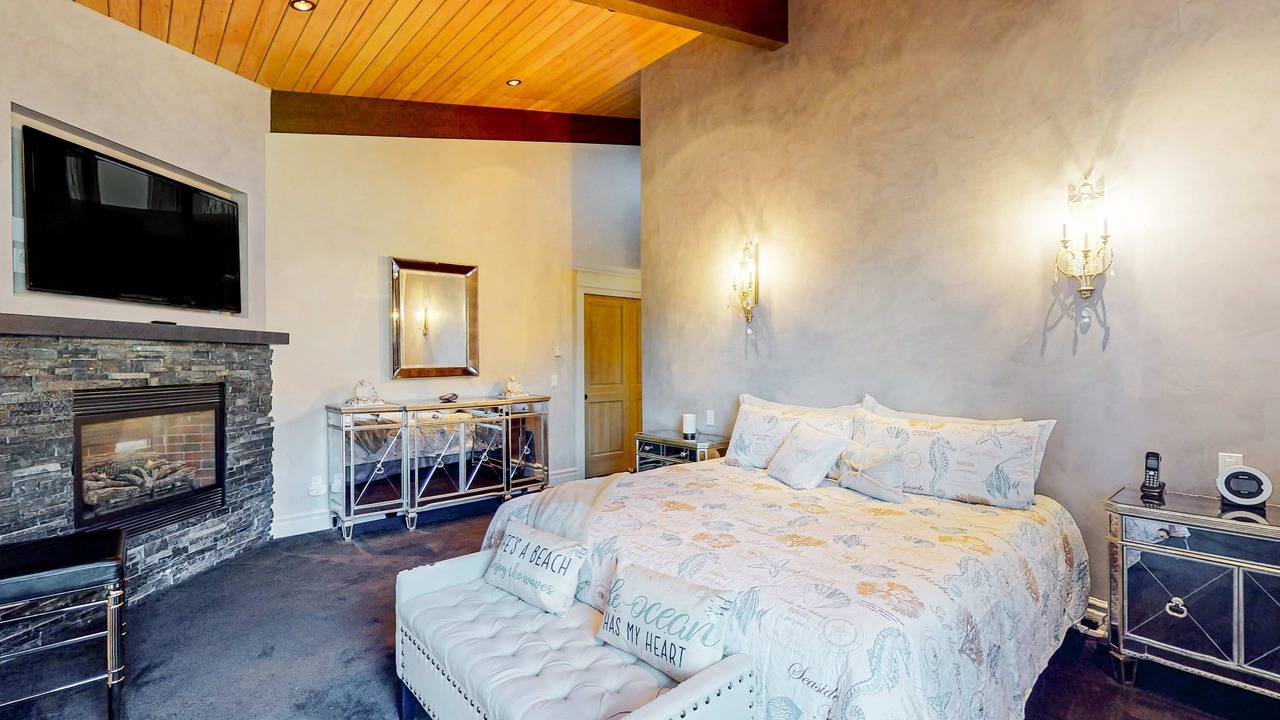 Photo of Livingroom in Gualala