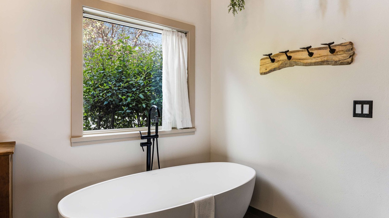 Photo of Bathroom in Sea Ranch