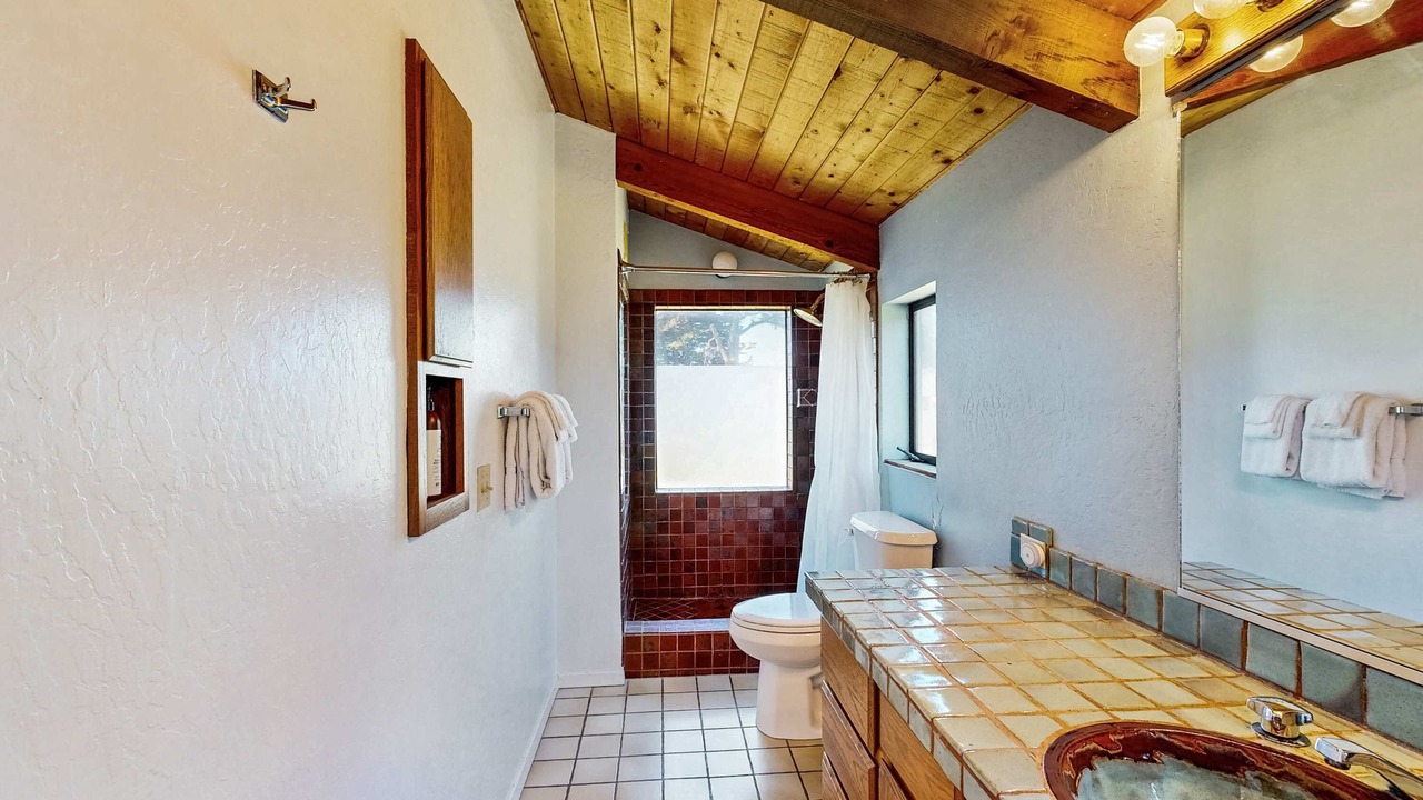 Photo of Bathroom in Sea Ranch