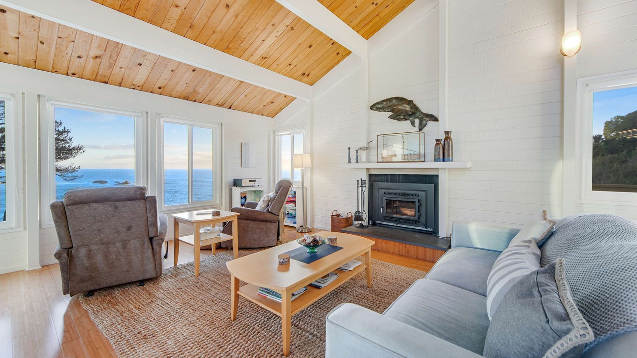 Photo of Livingroom in Gualala