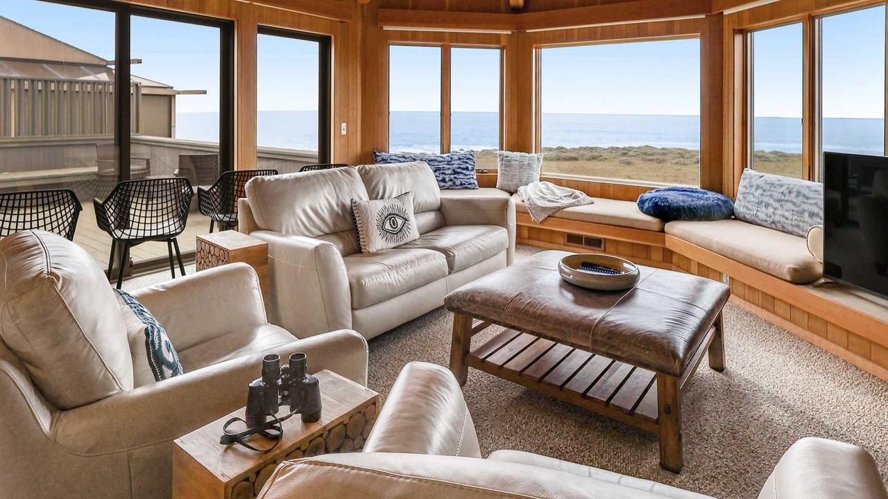 Photo of Livingroom in Sea Ranch