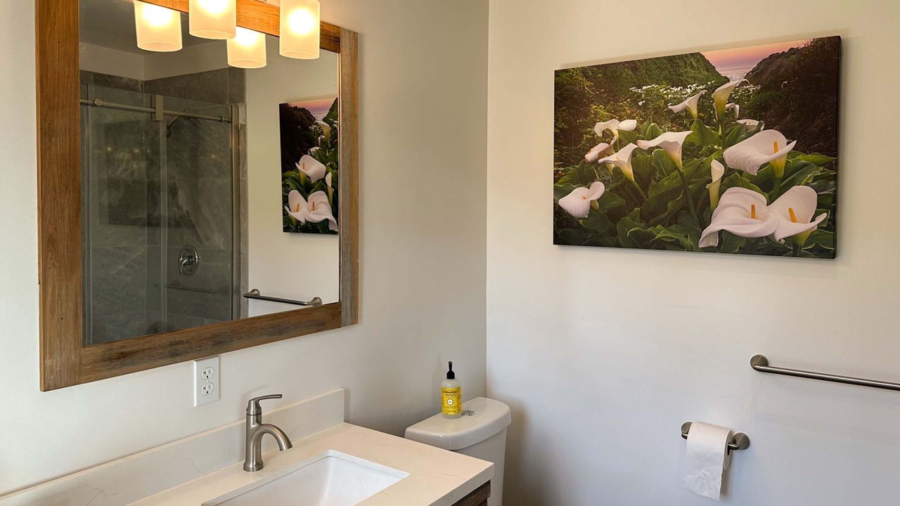 Photo of Bathroom in Sea Ranch