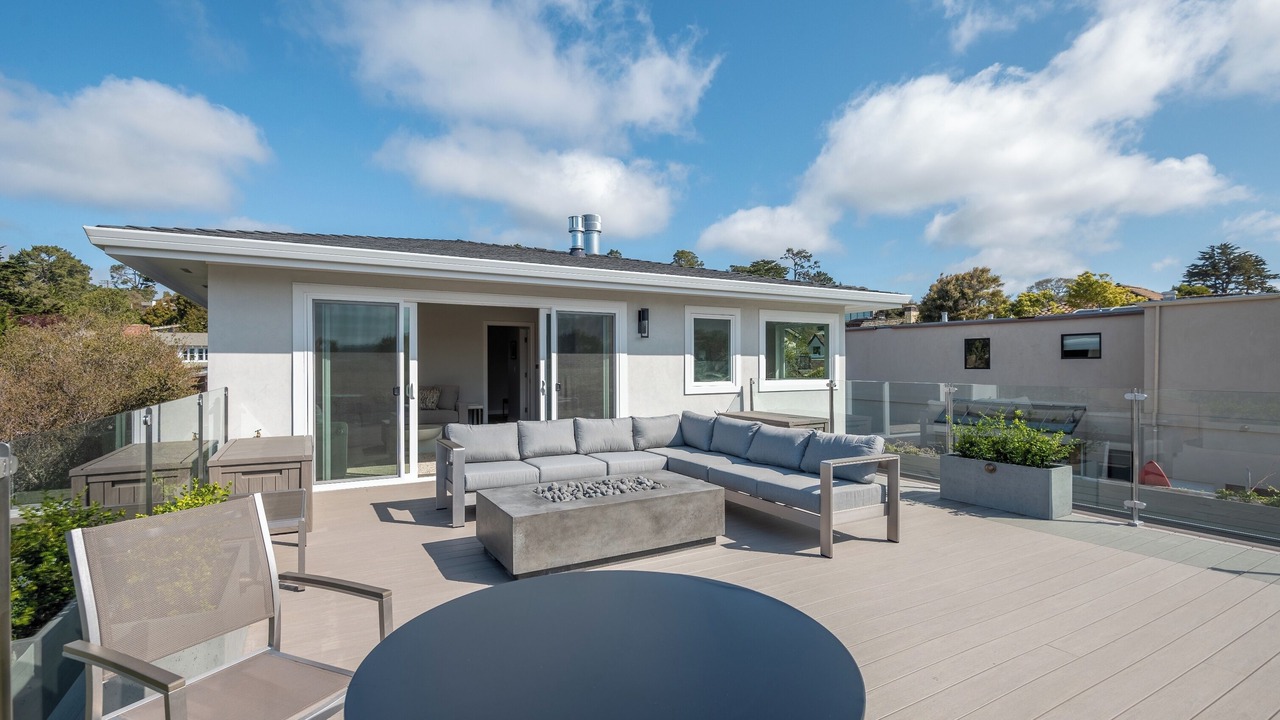 Photo of Patio Balcony in Carmel Point