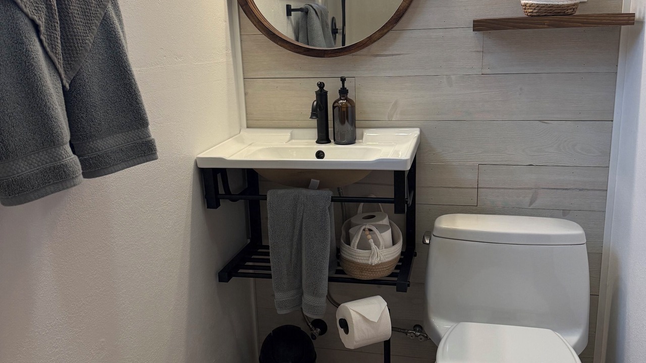 Photo of Bathroom in Gualala
