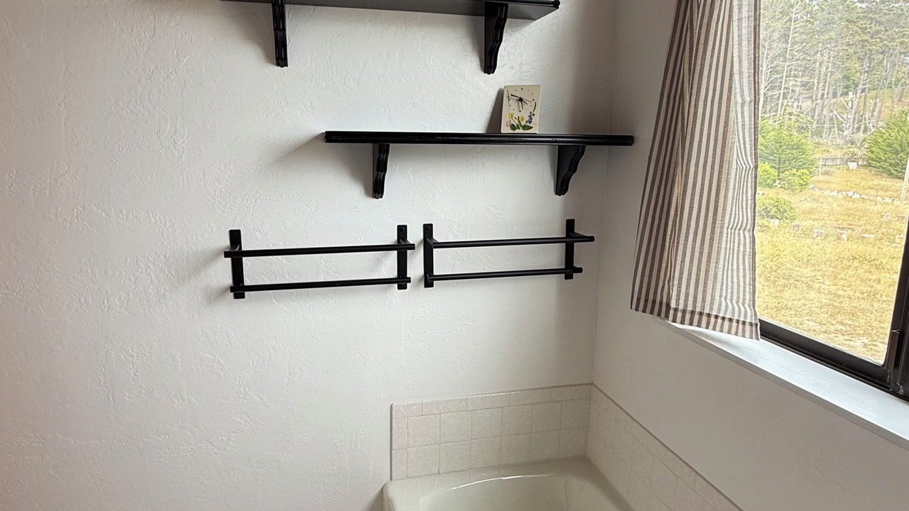 Photo of Bathroom in Gualala
