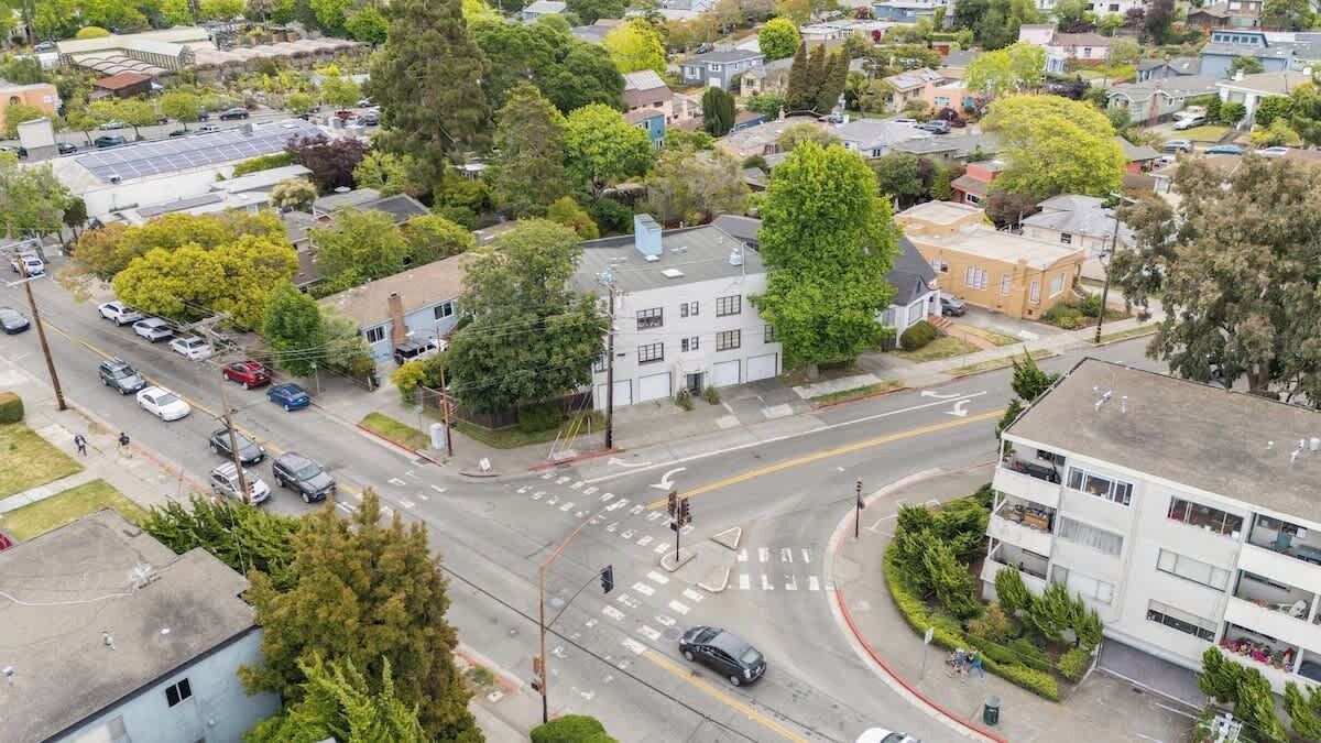 Photo of Outdoor in North Berkeley