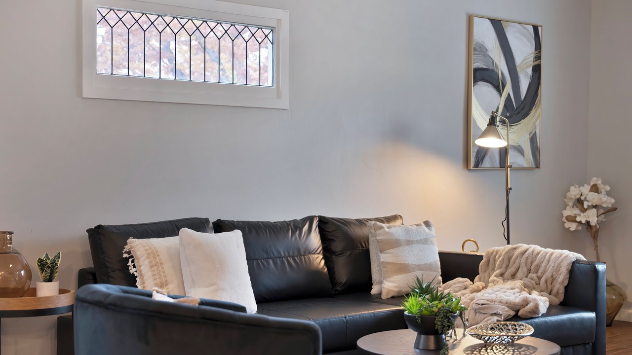 Photo of Livingroom in Central Sacramento