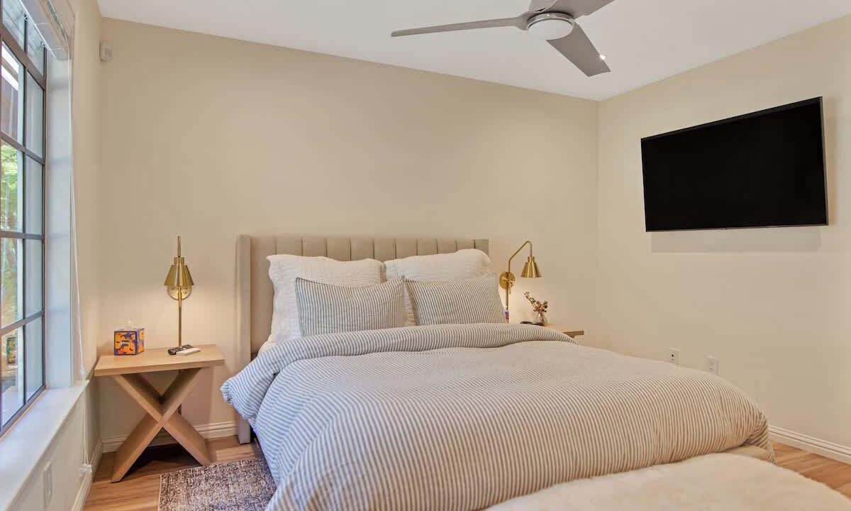 Photo of Bedroom in Eldridge