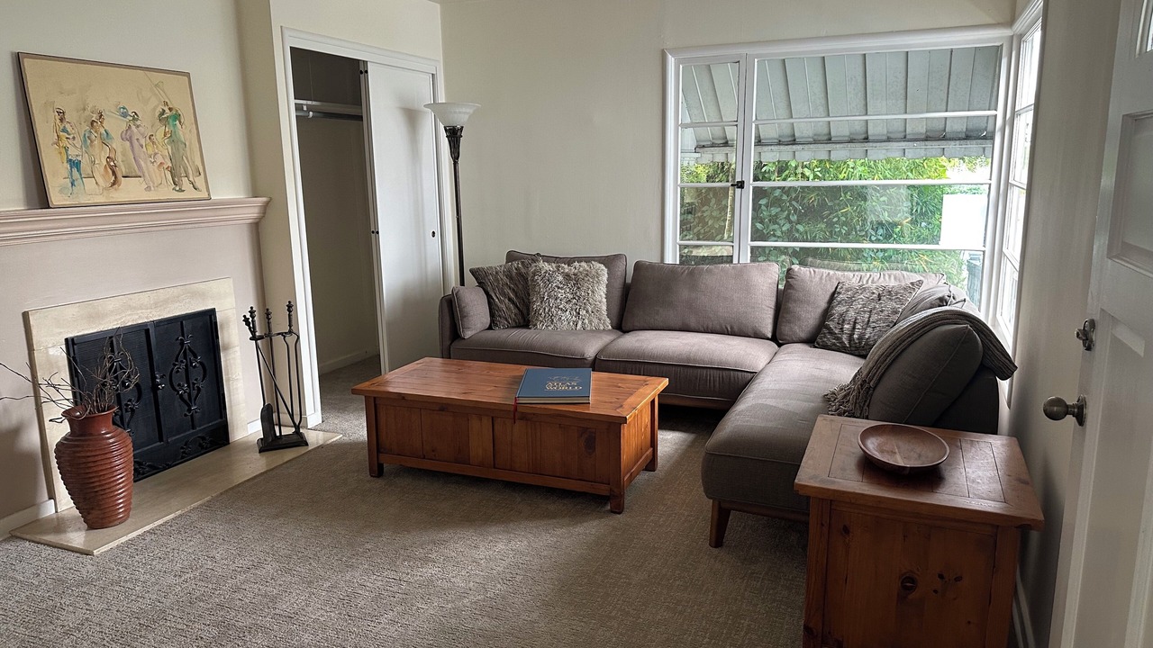Photo of Livingroom in Oakmore
