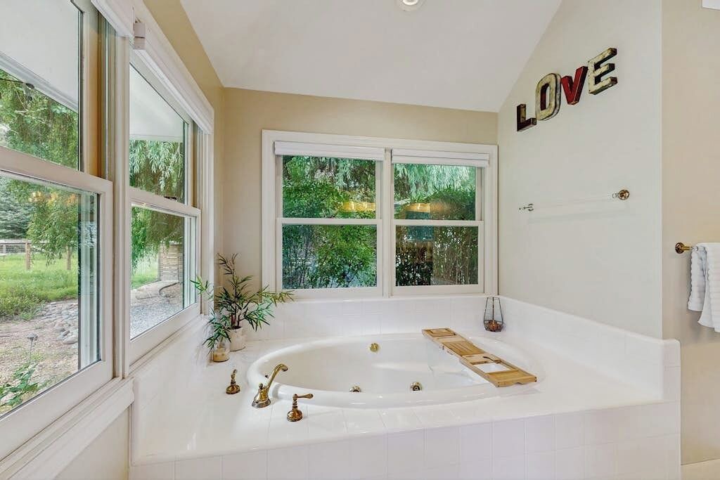 Photo of Bathroom in Freestone