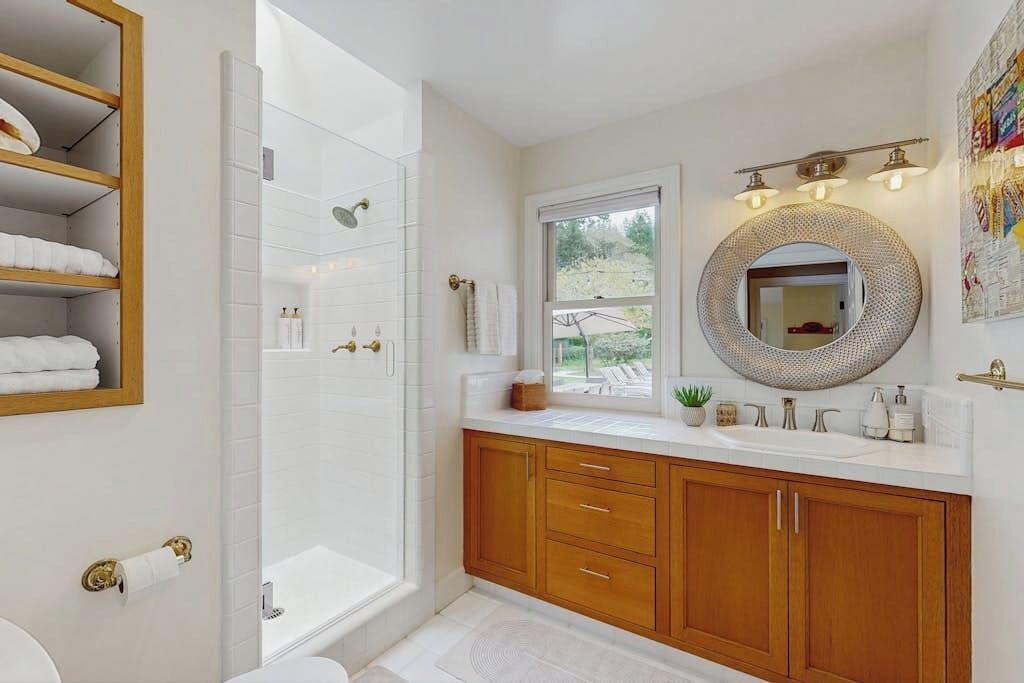 Photo of Bathroom in Freestone