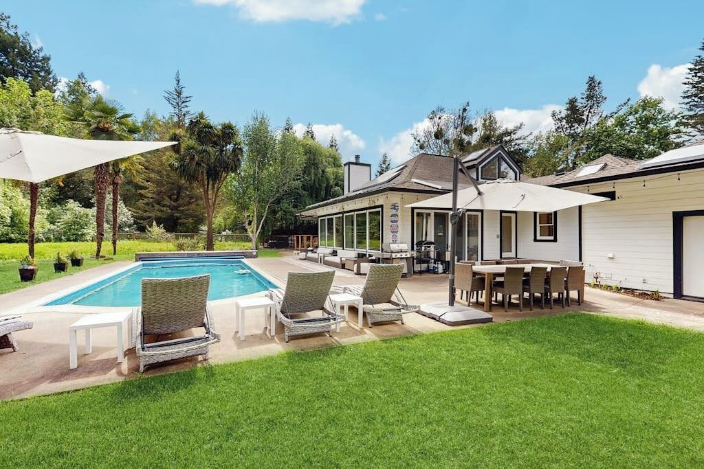 Photo of Outdoor in Freestone