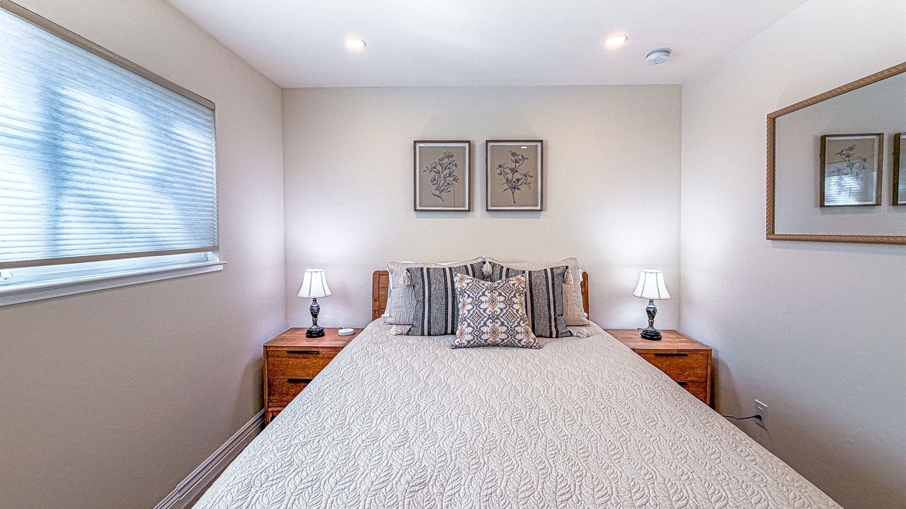 Photo of Bedroom in Sebastopol