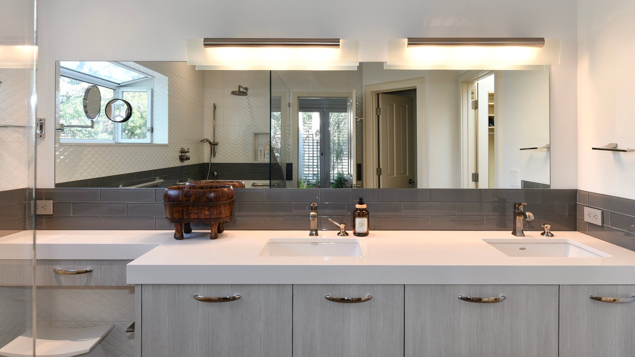 Photo of Bathroom in St. Helena