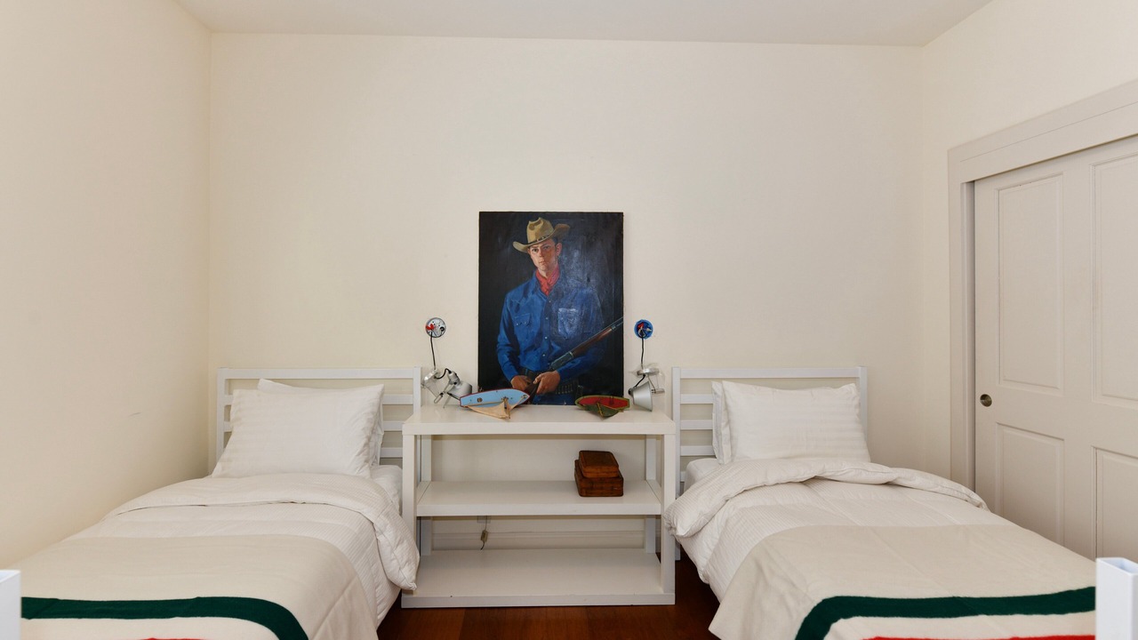 Photo of Bedroom in St. Helena