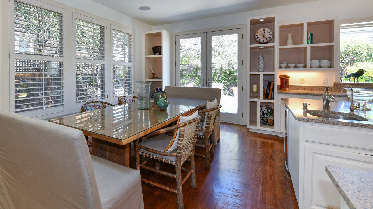 Photo of Kitchen in St. Helena