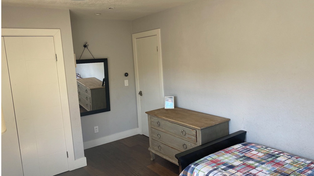 Photo of Bedroom in Park Pacifica