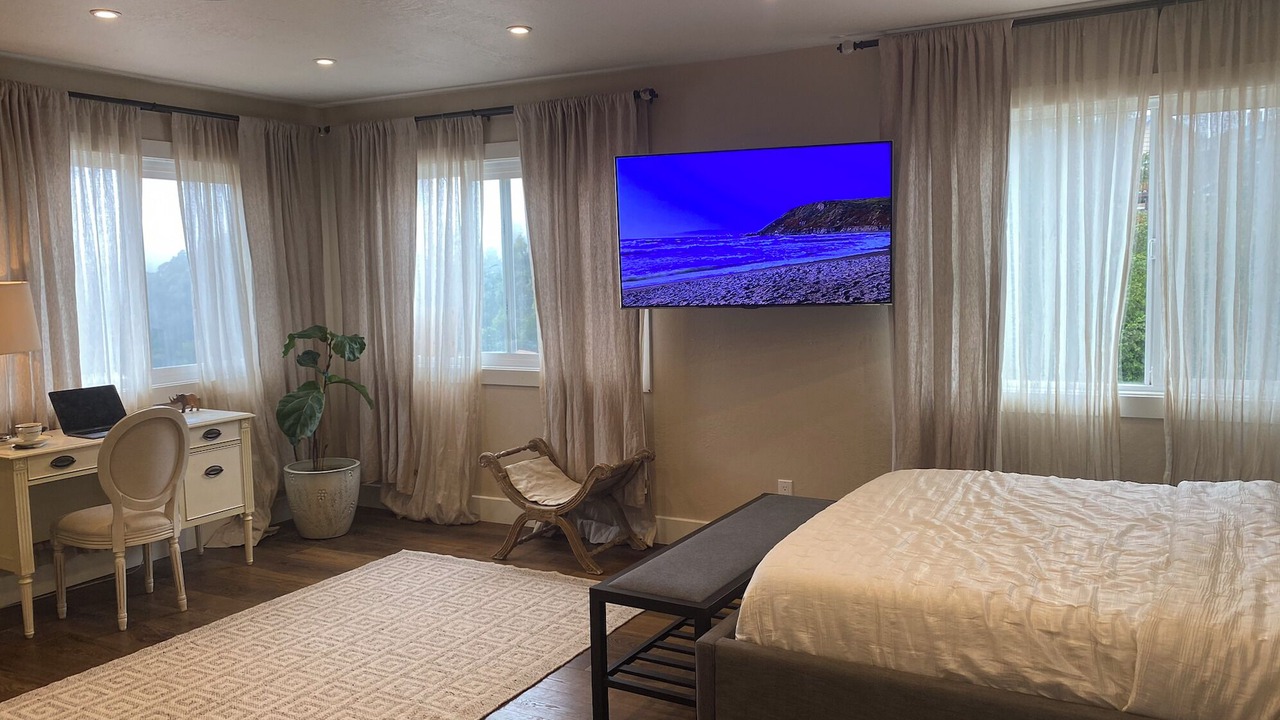 Photo of Bedroom in Park Pacifica