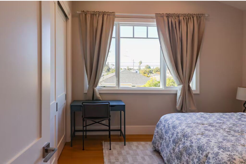 Photo of Bedroom in North Fair Oaks