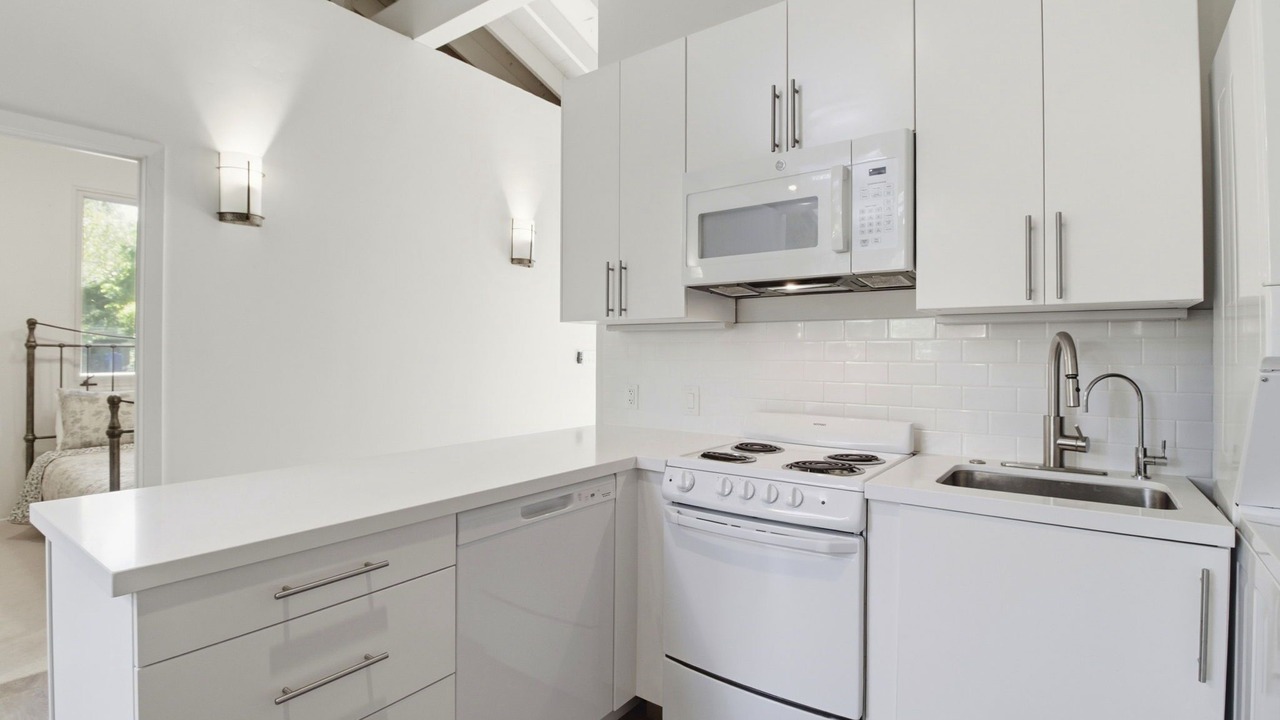 Photo of Kitchen in West Atherton